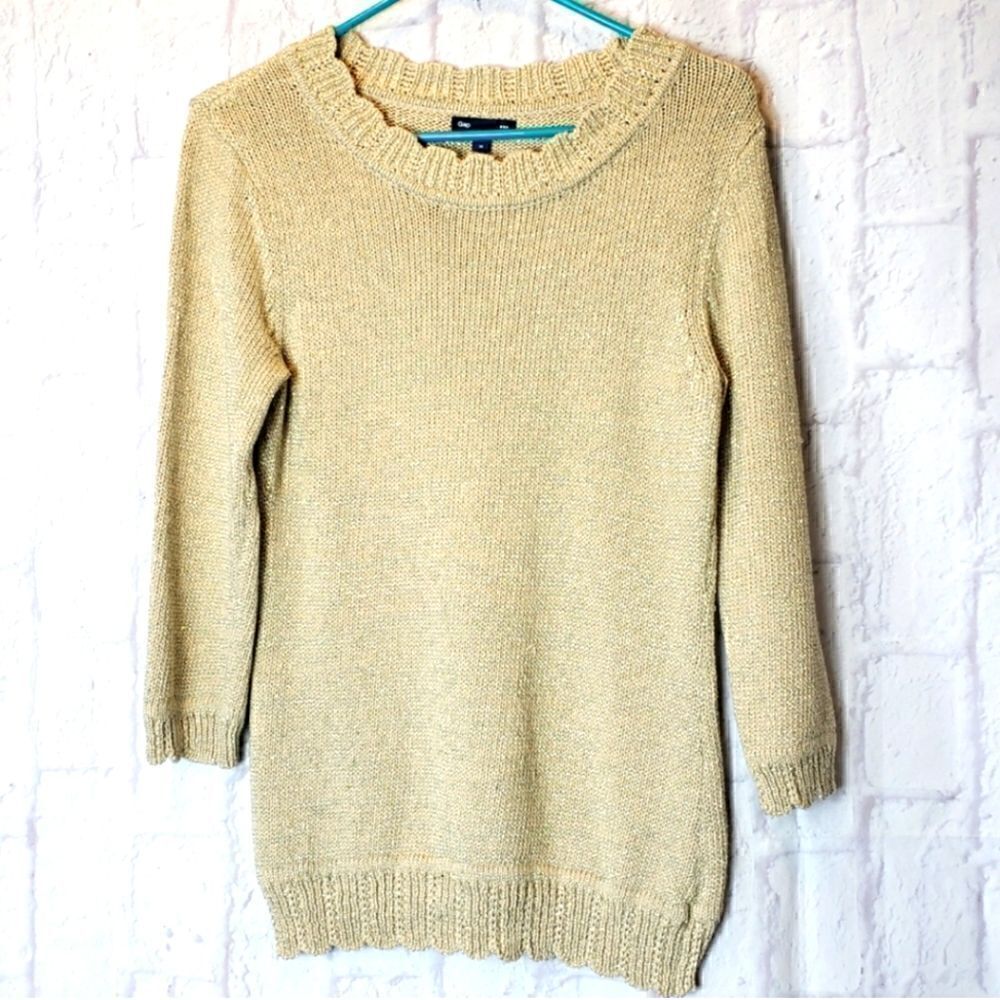 GAP Scalloped Neckline Metallic Knit Pullover Sweater Medium